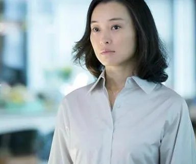 你觉得如何评价《我的前半生》中的凌玲？