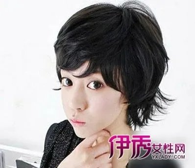 女生短纹理烫图片烫发型甜美显清新