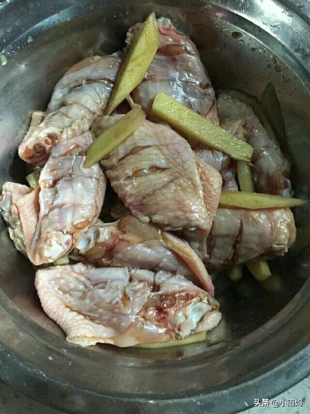 三汁焖锅的酱料配方？