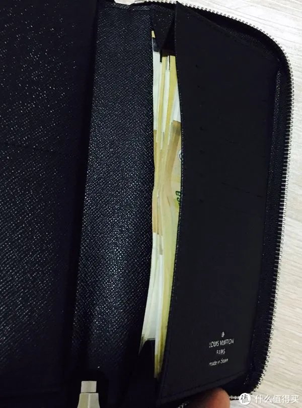 LOUIS VUITTON 路易威登 男士钱包&BOTTEGA VENETA 宝缇嘉 女士钱包