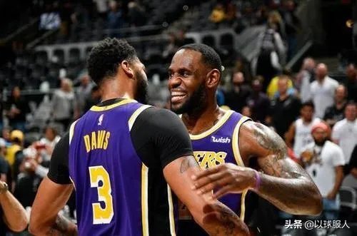 你觉得湖人队能不能连胜超过20场比赛？为什么？