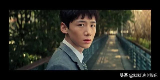 《平凡的荣耀》中同为实习生的曾浩是真的将孙弈秋当做朋友吗？