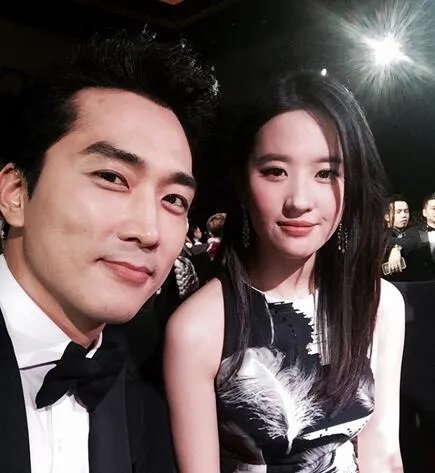 宋承宪主动追刘亦菲全过程 剧情狗血却引得惹众人嫉妒