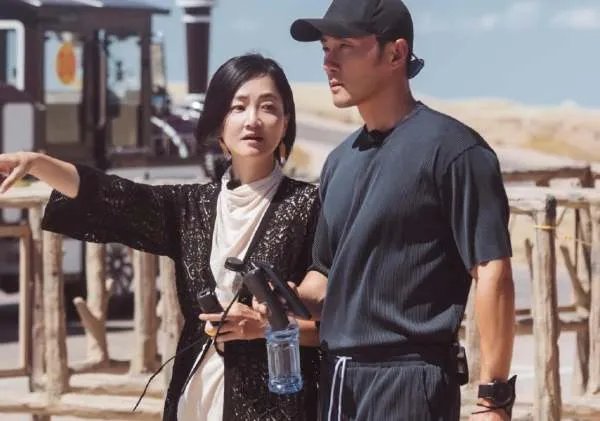 《再见爱人》中章贺与郭柯宇经历十年婚姻，为何两个人会离婚呢？