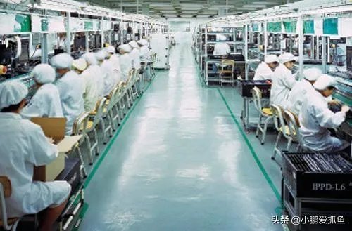 有人在郑州富士康上班吗?那里工资待遇怎么样?