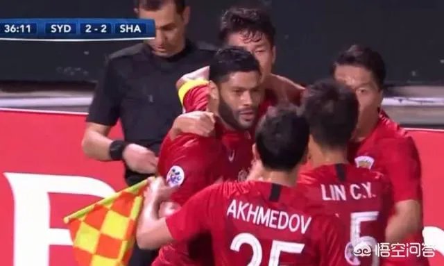 3-3！上港韧劲十足，三度落后三度追平悉尼，后防却漏洞百出，如何评价这场比赛？