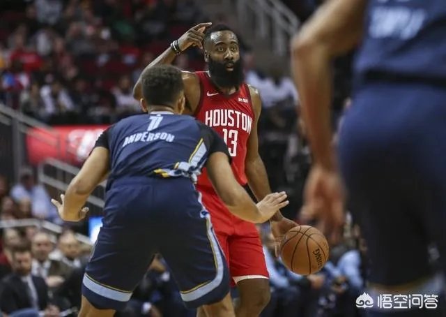 哈登43+10+13助火箭5连胜,有人说他比MVP赛季更强,你怎么看?