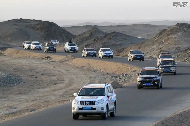 国内自驾游去哪里好玩 2018经典自驾路线推荐