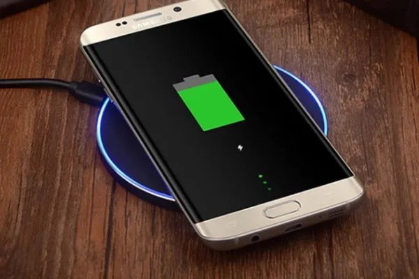 如何看待iPhone12取消耳机和充电器这一做法?