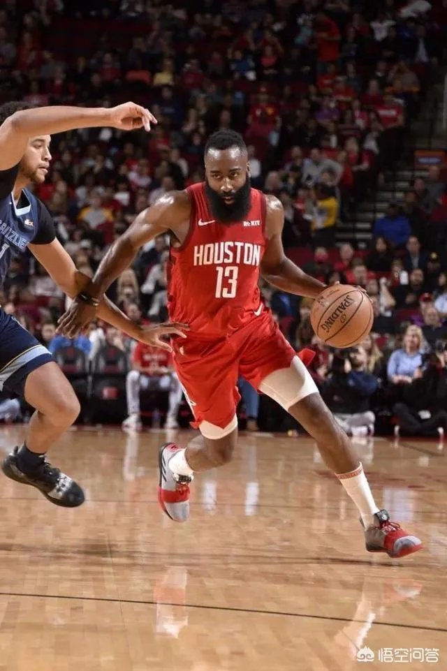 哈登43+10+13助火箭5连胜,有人说他比MVP赛季更强,你怎么看?