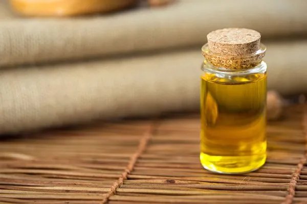 什么美白精华液好