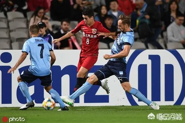 3-3！上港韧劲十足，三度落后三度追平悉尼，后防却漏洞百出，如何评价这场比赛？