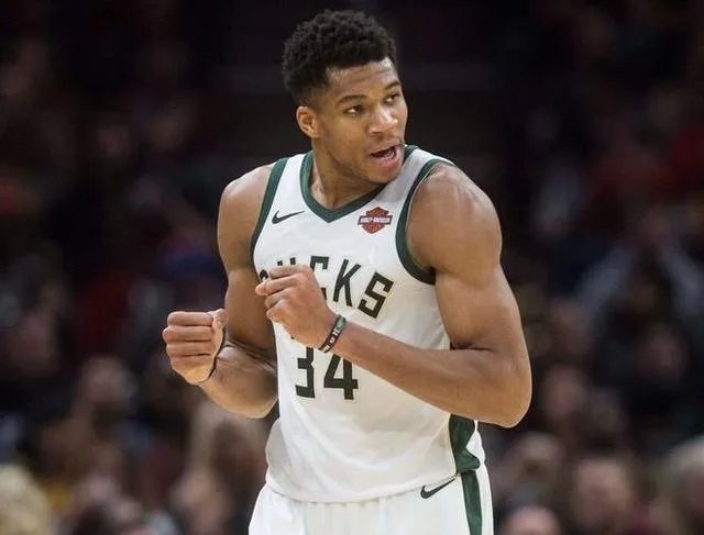 你觉得湖人队能不能连胜超过20场比赛？为什么？