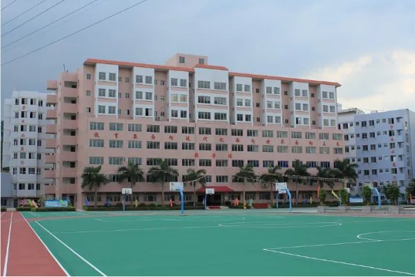 广州轻工业职业技术学校分数线