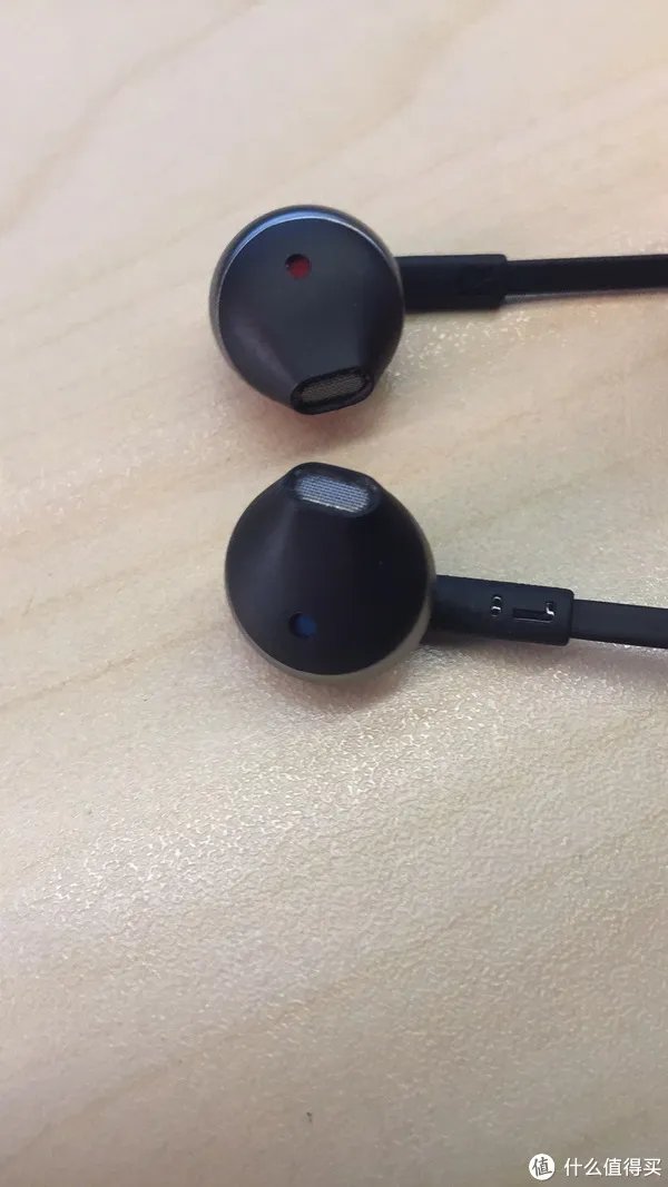 JBL T205(TUNE205) 半入耳式耳机购后感受