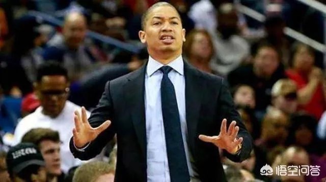 为什么有人说胡德明明不受卢指导重用，骑士却还为他开出资质合同？