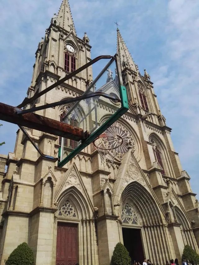 广州有哪些哥特式建筑风格的教堂？