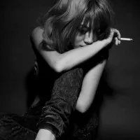 有没有好看的非主流颓废女生头像～