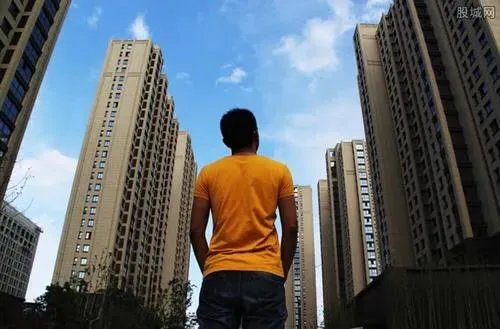 现在年轻人买房不靠父母支持，有几个年轻人能买的起房？