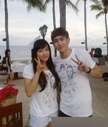 尼坤爱宋茜纸条事件曝光 维尼夫妇深受中韩粉丝喜爱