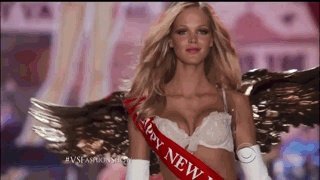 除了奚梦瑶摔跤以外，维密以前还有哪些失误？