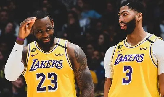 大莫里斯加盟湖人