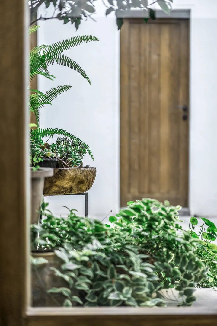 【优雅干净民宿客栈设计】整个客栈的外观设计和内饰做工都用到了...