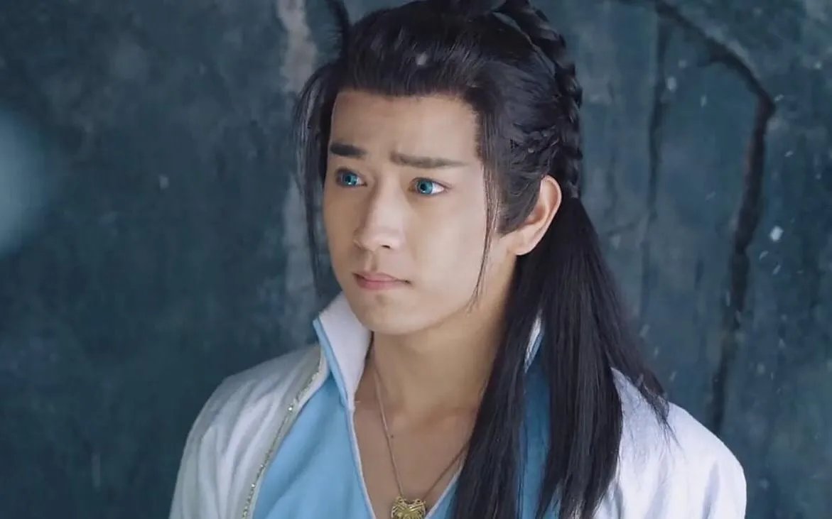 有爆料陈若轩和朱圣炜在一起了，之前他还和陈瑶传过绯闻，这是怎么回事？