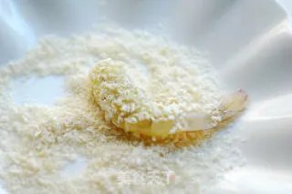 酥脆中体会虾的美味：蝴蝶虾