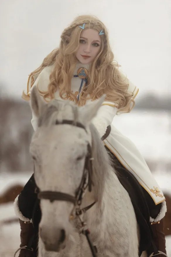 凹凸有致尽显风情！肉感长腿御姐“Grusha”攻略美图！