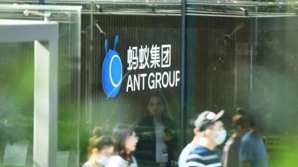 阿里巴巴市值跌落超万亿！马云消失的2个月里，发生了什么？