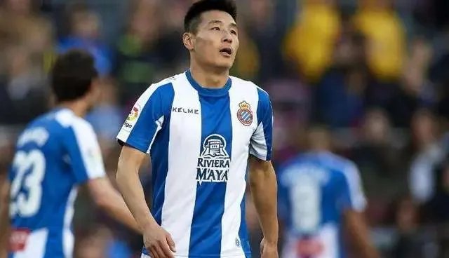 国足招入多名归化前锋，武磊还能竞争首发位置吗？