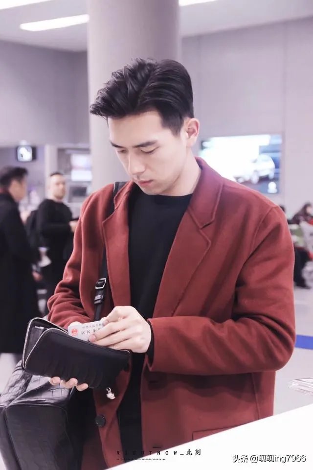 那个女助理私下就是李现女朋友