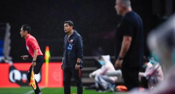 深圳队官方公告:李章洙下课,张效瑞接任,球队未来的前景如何?