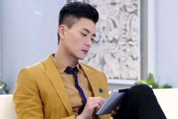 黄宗泽为什么最后与胡杏儿分手了？