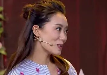 张小斐发文为贾玲庆生,她的卡点时间有什么深意?