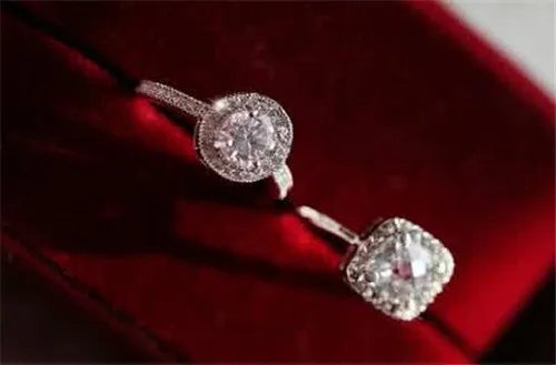 钻戒十大品牌  钻戒哪个牌子的好