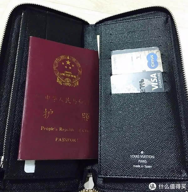 LOUIS VUITTON 路易威登 男士钱包&BOTTEGA VENETA 宝缇嘉 女士钱包