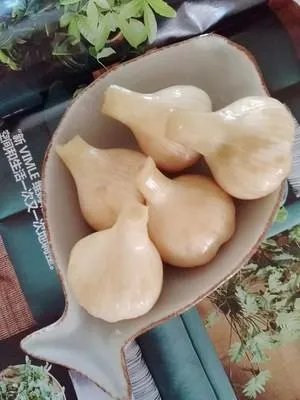 糖蒜怎么做好吃？糖蒜最正宗的做法