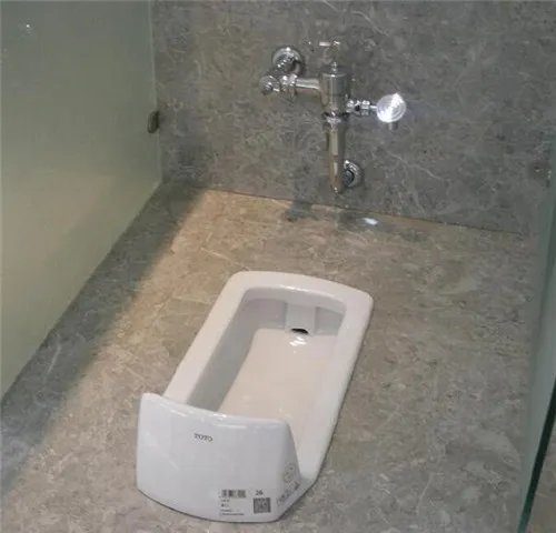 脚踏阀安装高度是多少