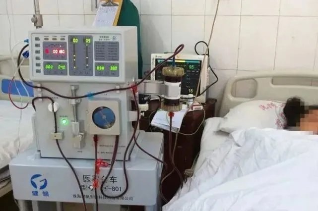 27岁男子百草枯中毒离世过程公开：一步一步窒息，就像慢性死亡