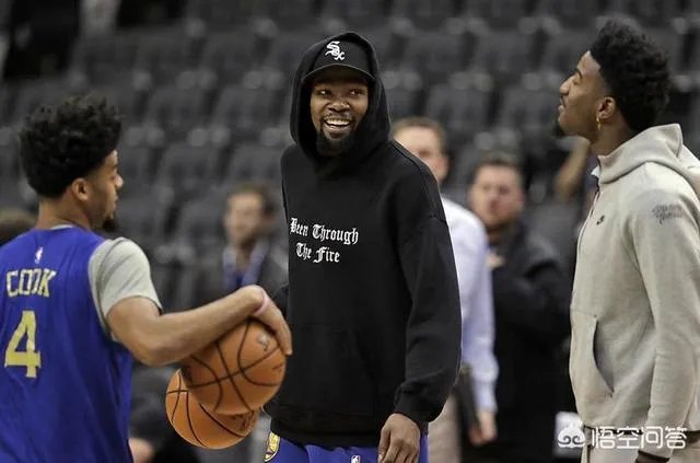 杜兰特社交媒体更新:我的跟腱断了,手术很成功!勇士官网没有首发消息,你怎么看?