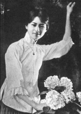 现代的那些才女中，你最欣赏谁？