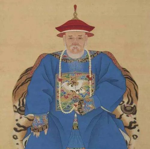 孙嘉淦的一生有哪些作为？他为什么会拉着石头告老还乡？