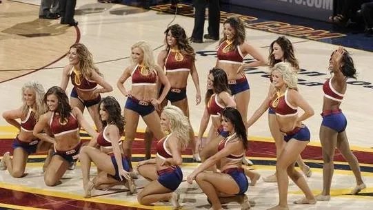 NBA拉拉队颜值第一的是哪个队？