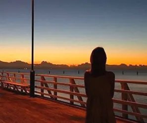 宁夏女子举报医师丈夫出轨收回扣,此事背后哪些问题值得关注?