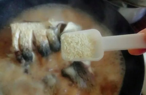 草鱼炖豆腐怎么做好吃