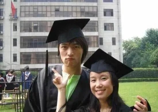 扒一扒明星毕业照，看看明星的颜值是如何“疯狂生长”的？