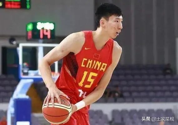 曾被球迷寄予厚望的周琦，在经历世界杯后，还能扛起男篮大旗吗？