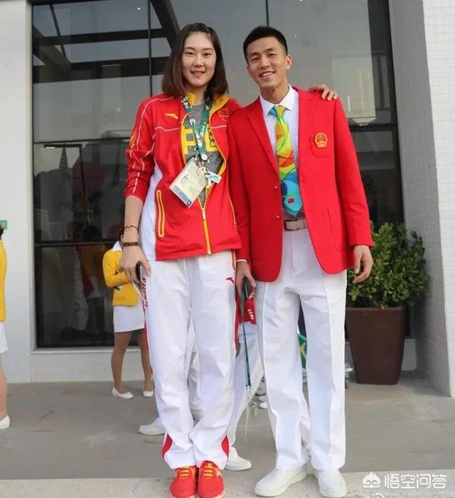 郭艾伦参加综艺《奔跑吧》，实力圈粉，表示自己身高造假了。郭艾伦实际身高有多高？